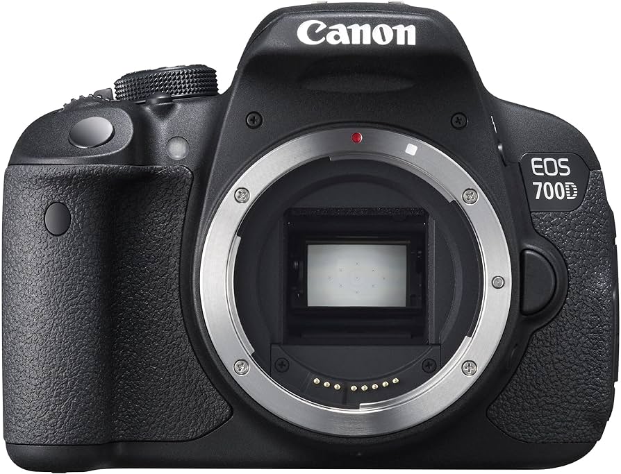 Canon EOS 700D デジタル一眼レフカメラ Amazon Canada: Canon EOS 700D 18MP Digital SLR Camera (Black